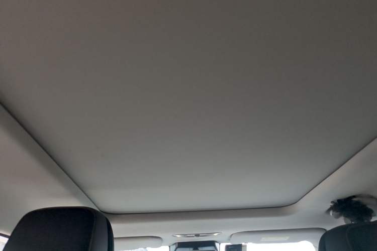 Used iCAR 03 2024 472km Four-Wheel Drive Long-Range Intelligent Advanced Version Headliner