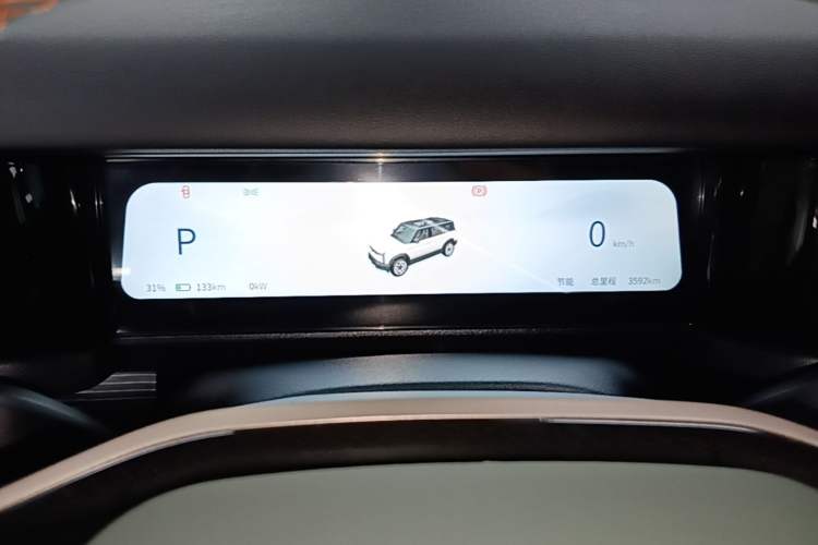 Used iCAR 03 2024 472km Four-Wheel Drive Long-Range Version Instrument Cluster