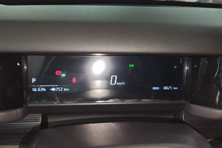 Used iCAR 03 2024 501km Two-Wheel Drive Long-Range Version Instrument Cluster