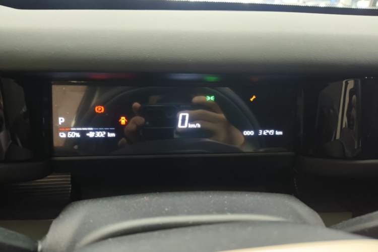 Used iCAR 03 2024 501km Two-Wheel Drive Long-Range Version Instrument Cluster