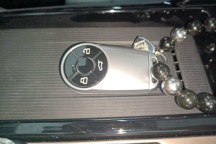 Used iCAR 03  Interior 1