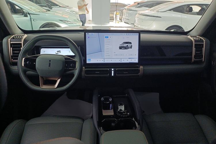Used iCAR 03  Interior 2