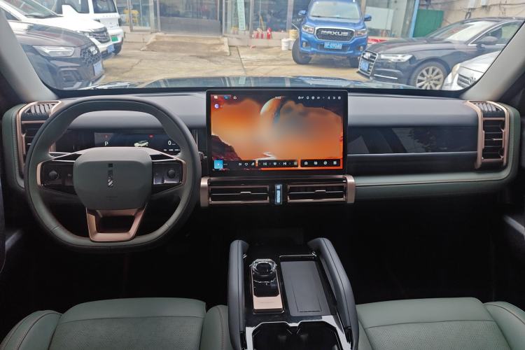 Used iCAR 03 2024 472km Four-Wheel Drive Long-Range Intelligent Advanced Version Interior 2