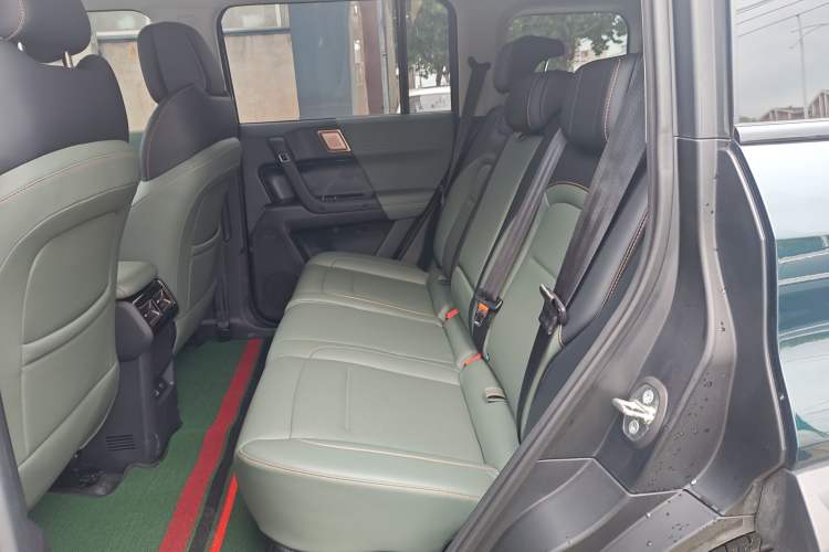 Used iCAR 03 2024 472km Four-Wheel Drive Long-Range Intelligent Advanced Version Interior 4