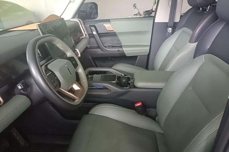Used iCAR 03 2024 501km Two-Wheel Drive Long-Range Version Left Front Seat