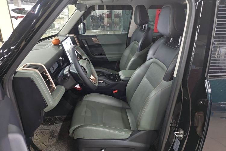 Used iCAR 03 2024 472km Four-Wheel Drive Long-Range Version Left Front Seat