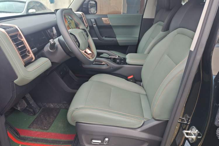 Used iCAR 03 2024 472km Four-Wheel Drive Long-Range Intelligent Advanced Version Left Front Seat