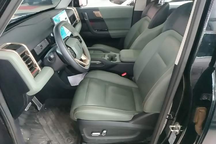Used iCAR 03 2024 501km Four-wheel Drive Long-Range Advanced Version Left Front Seat
