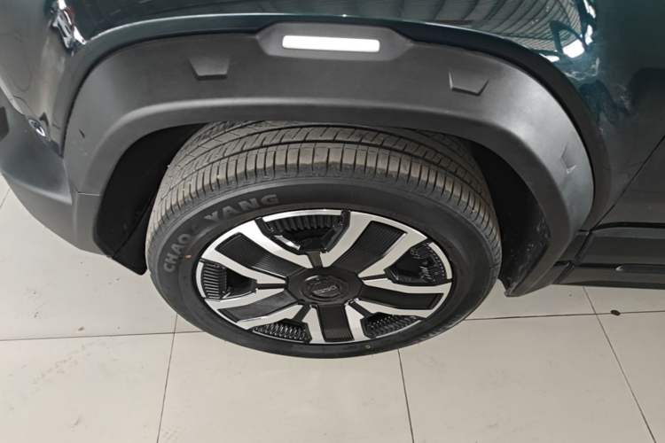 Used iCAR 03 2024 472km Four-Wheel Drive Long-Range Version Left Front Wheel Hub