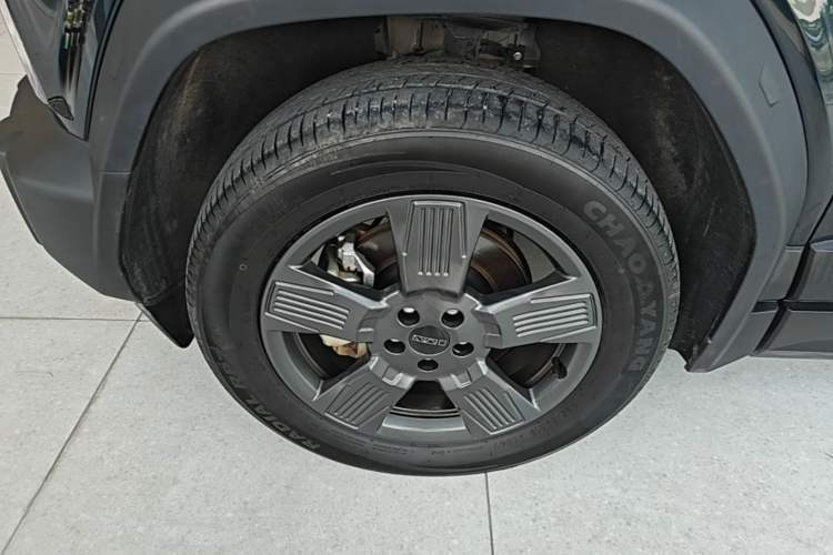 Used iCAR 03 2024 501km Two-Wheel Drive Long-Range Version Left Front Wheel Hub