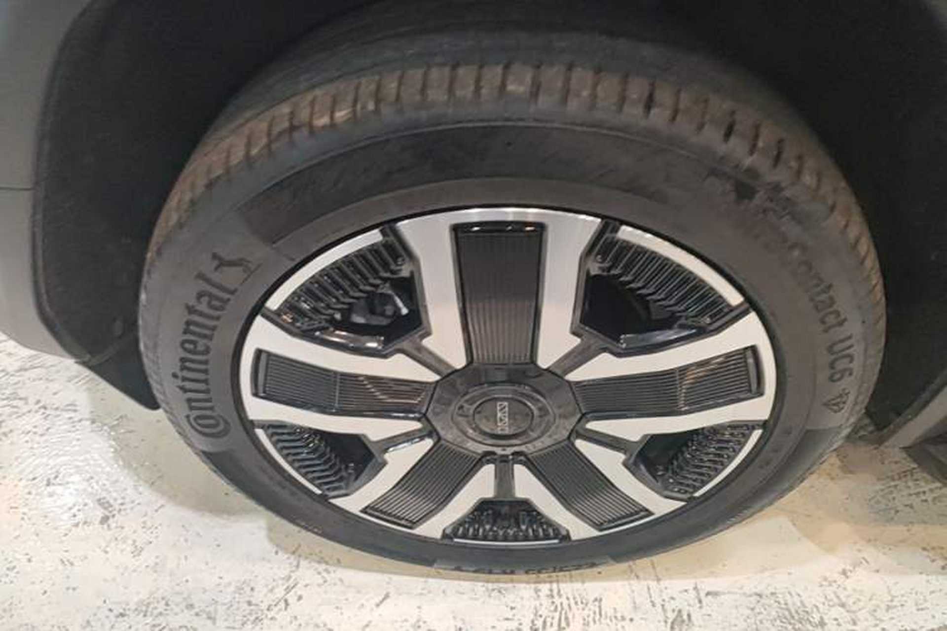 Used iCAR 03 2024 472km Four-Wheel Drive Long-Range Version Left Front Wheel Hub