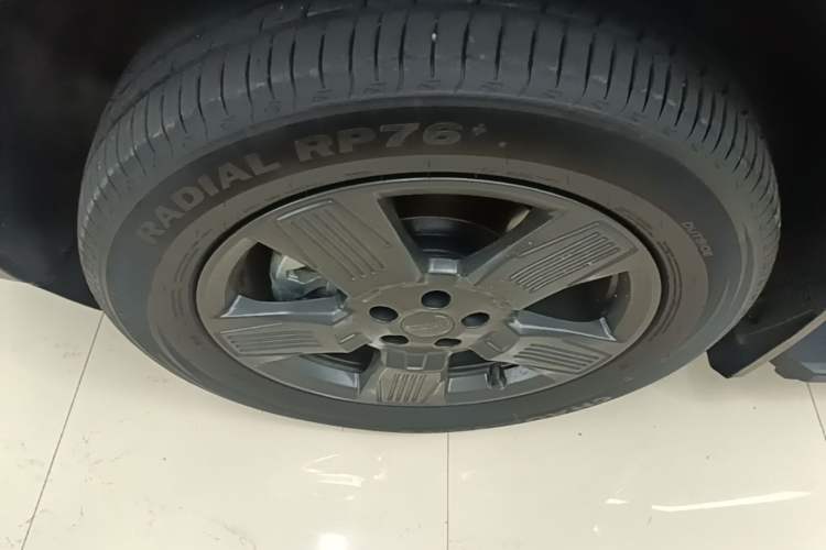 Used iCAR 03 2024 501km Two-Wheel Drive Long-Range Version Left Front Wheel Hub
