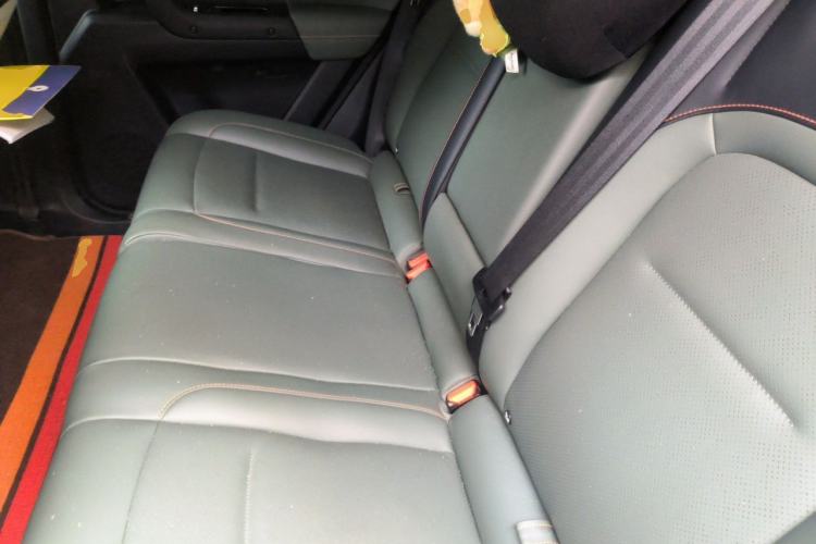 Used iCAR 03 2024 501km Four-wheel Drive Long-Range Advanced Version Left Rear Seat