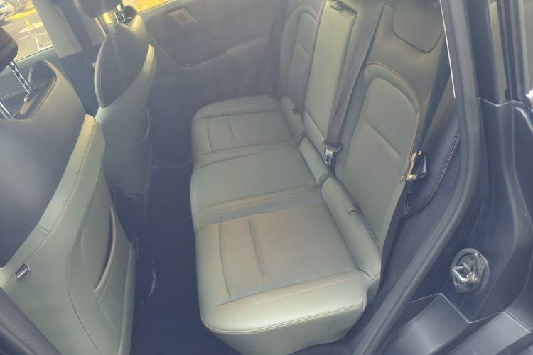 Used iCAR 03 2024 401km Two-Wheel Drive Standard Advanced Version Left Rear Seat
