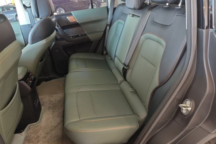 Used iCAR 03 2024 501km Four-wheel Drive Long-Range Advanced Version Left Rear Seat