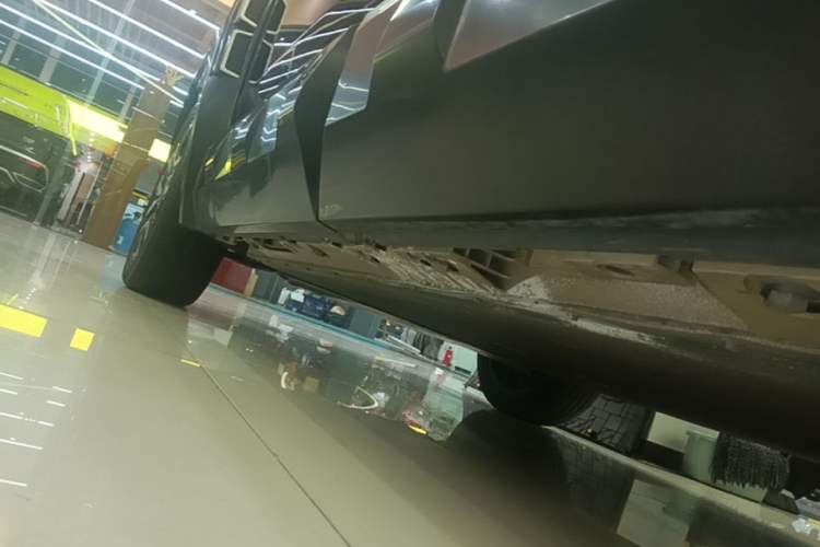 Used iCAR 03 2024 501km Four-wheel Drive Long-Range Advanced Version Left Side Sill