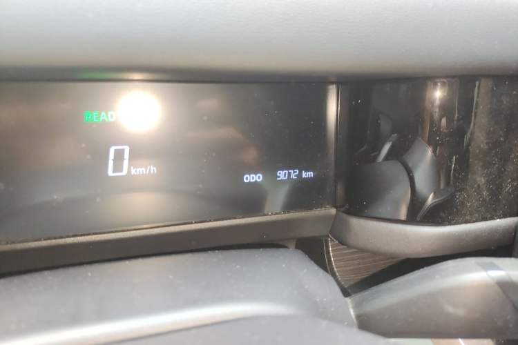 Used iCAR 03 2024 401km Two-Wheel Drive Standard Advanced Version Odometer Close Up