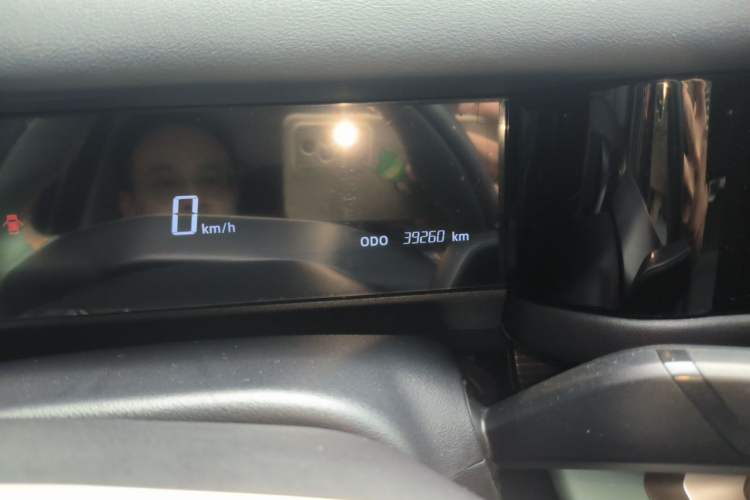 Used iCAR 03 2024 401km Two-Wheel Drive Standard Advanced Version Odometer Close Up