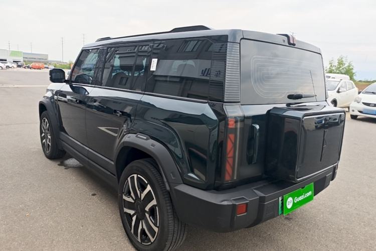 Used iCAR 03 2024 472km Four-Wheel Drive Long-Range Intelligent Advanced Version Rear Left 45 Deg