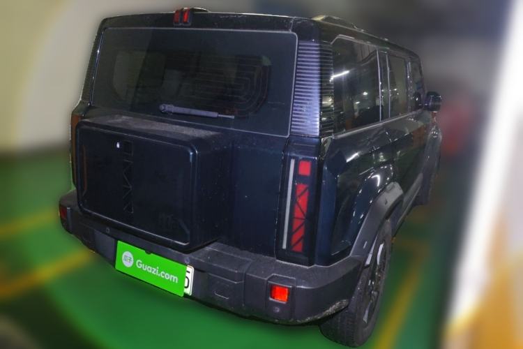 Used iCAR 03 2024 401km Two-Wheel Drive Standard Advanced Version Rear Right 45 Deg
