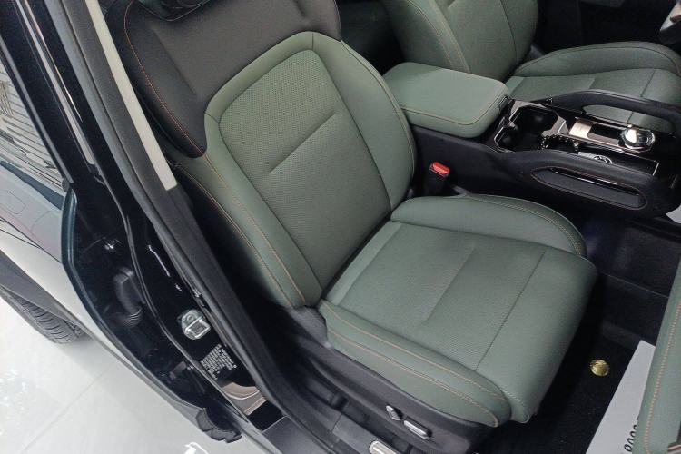 Used iCAR 03  Right Front Seat