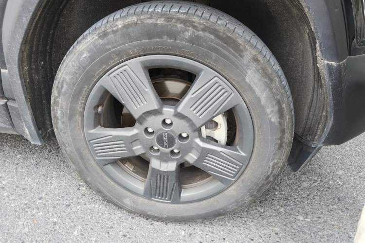 Used iCAR 03 2024 501km Two-Wheel Drive Long-Range Version Right Front Wheel Hub