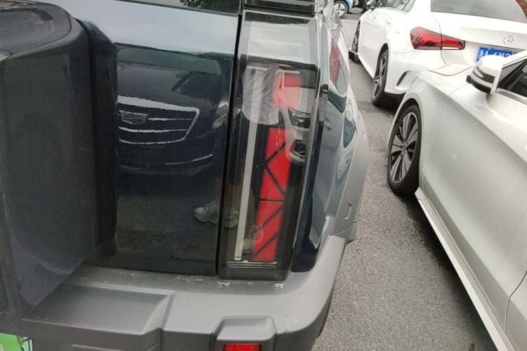 Used iCAR 03 2024 401km Two-Wheel Drive Standard Edition Right Rear Taillight