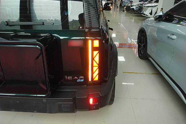 Used iCAR 03 2024 501km Four-wheel Drive Long-Range Advanced Version Right Rear Taillight