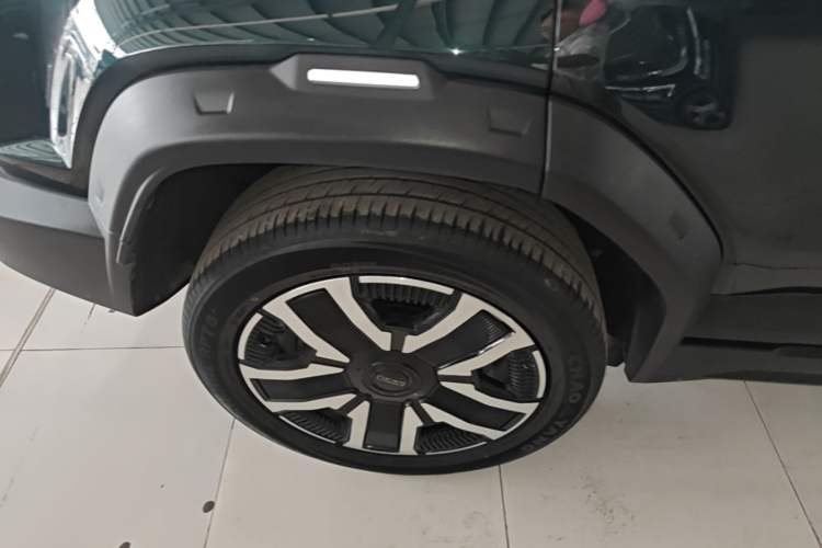 Used iCAR 03 2024 472km Four-Wheel Drive Long-Range Version Right Rear Wheel Hub