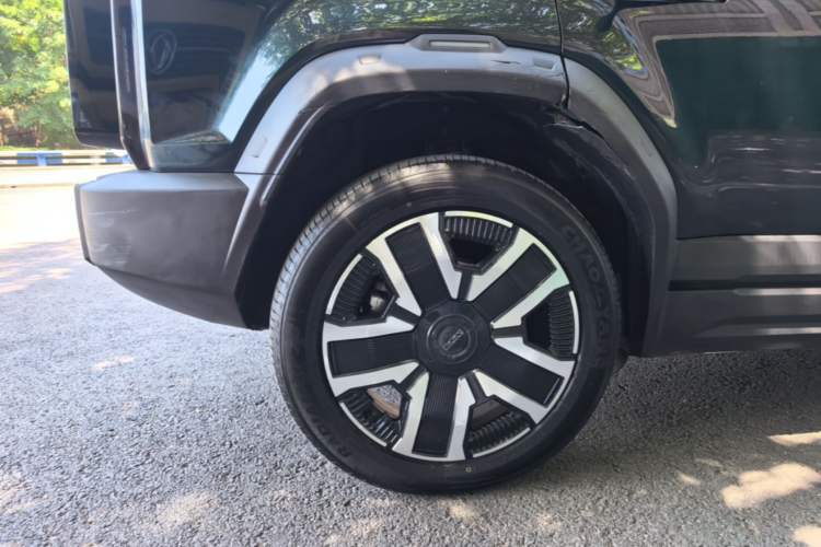 Used iCAR 03 2024 472km Four-Wheel Drive Long-Range Version Right Rear Wheel Hub