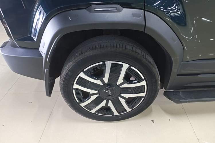Used iCAR 03 2024 472km Four-Wheel Drive Long-Range Version Right Rear Wheel Hub