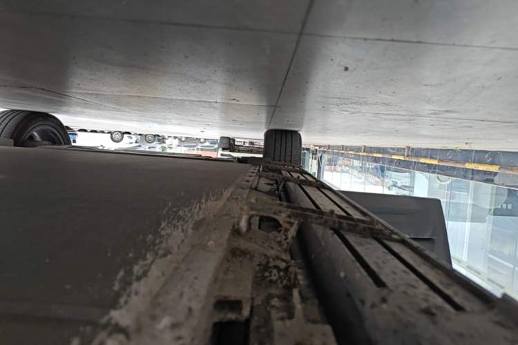 Used iCAR 03 2024 472km Four-Wheel Drive Long-Range Version Right Side Sill