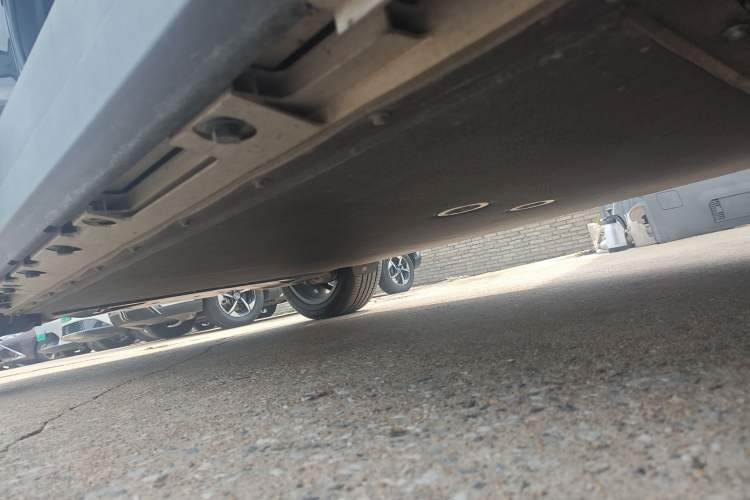 Used iCAR 03 2024 472km Four-Wheel Drive Long-Range Intelligent Advanced Version Right Side Sill