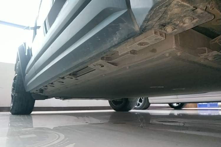 Used iCAR 03 2024 501km Four-wheel Drive Long-Range Advanced Version Right Side Sill