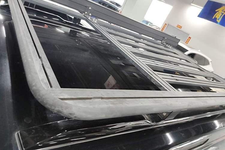 Used iCAR 03 2024 501km Two-Wheel Drive Long-Range Version Roof