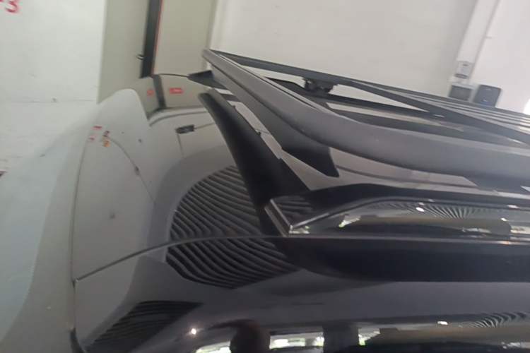 Used iCAR 03 2024 472km Four-Wheel Drive Long-Range Version Roof