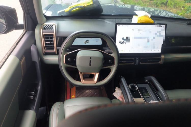 Used iCAR 03 2024 501km Four-wheel Drive Long-Range Advanced Version Steering Wheel