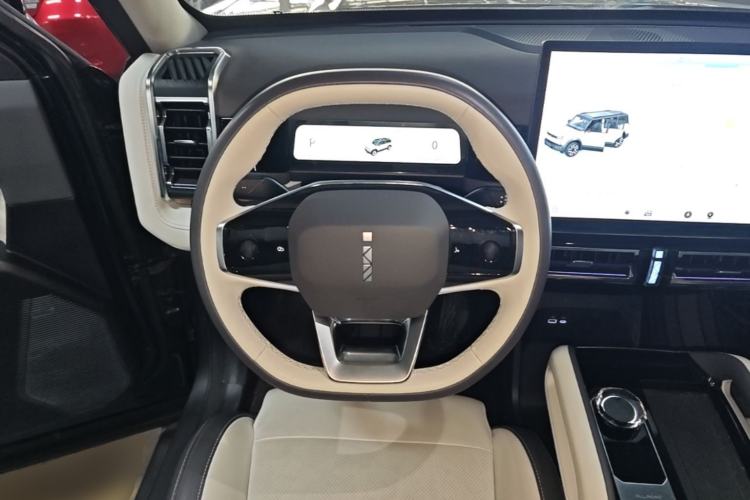 Used iCAR 03 2024 472km Four-Wheel Drive Long-Range Intelligent Advanced Version Steering Wheel
