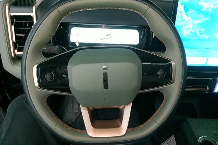 Used iCAR 03 2024 501km Four-wheel Drive Long-Range Advanced Version Steering Wheel