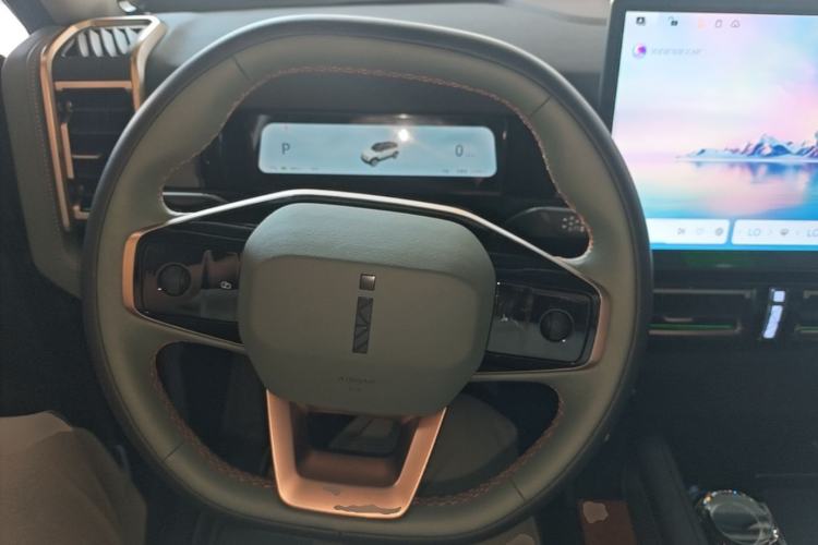 Used iCAR 03 2024 501km Four-wheel Drive Long-Range Advanced Version Steering Wheel