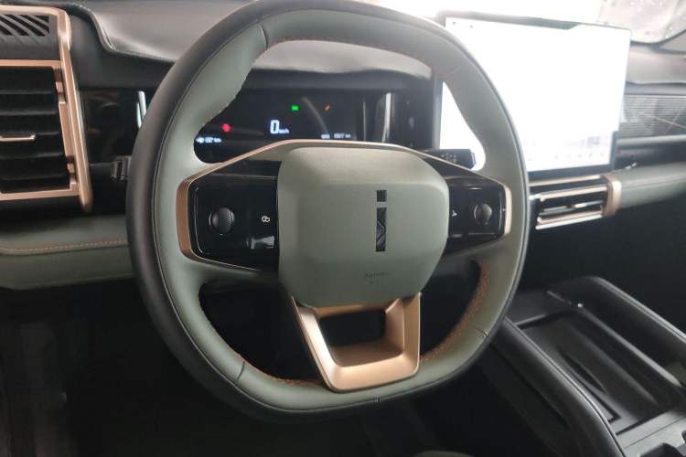 Used iCAR 03 2024 401km Two-Wheel Drive Standard Advanced Version Steering Wheel