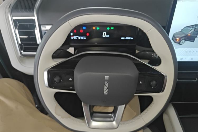 Used iCAR 03 2024 401km Range Two-Wheel Drive Standard Yuechao Version Steering Wheel