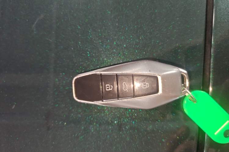 Used iCAR 03 2024 401km Range Two-Wheel Drive Standard Yuechao Version Vehicle Key