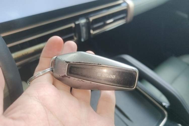 Used iCAR 03 2024 501km Two-Wheel Drive Long-Range Version Vehicle Key