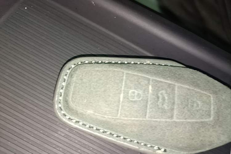 Used iCAR 03 2024 472km Four-Wheel Drive Long-Range Version Vehicle Key
