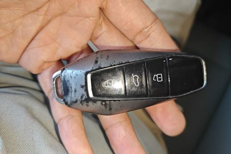 Used iCAR 03 2024 501km Two-Wheel Drive Long-Range Version Vehicle Key