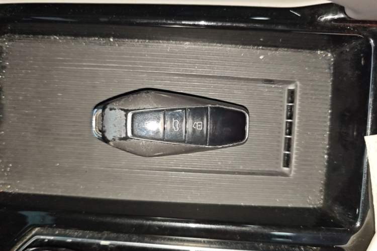 Used iCAR 03 2024 472km Four-Wheel Drive Long-Range Intelligent Advanced Version Vehicle Key