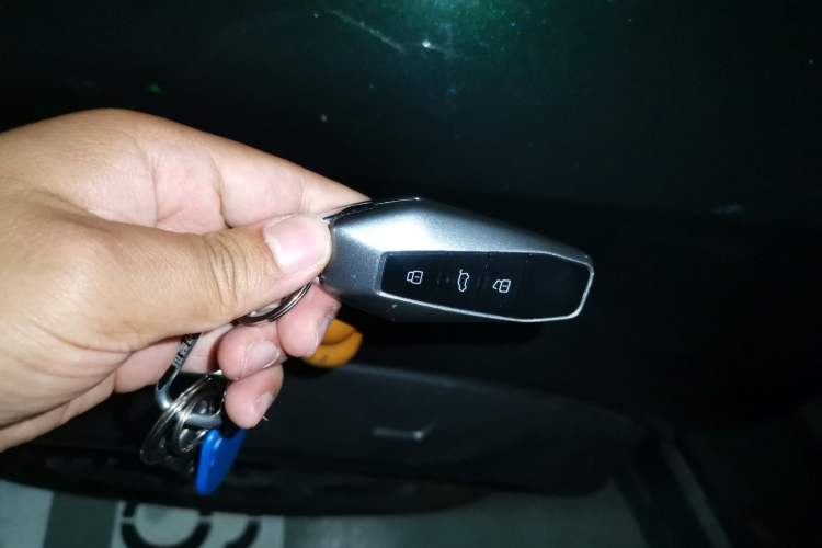 Used iCAR 03 2024 501km Two-Wheel Drive Long-Range Version Vehicle Key