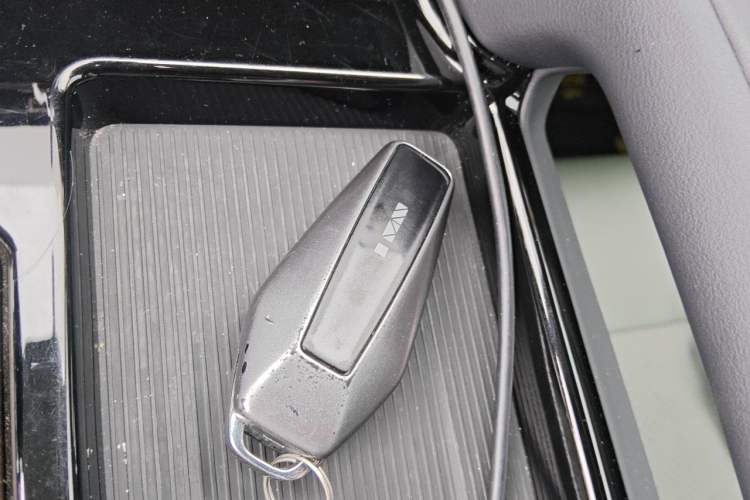 Used iCAR 03 2024 472km Four-Wheel Drive Long-Range Version Vehicle Key