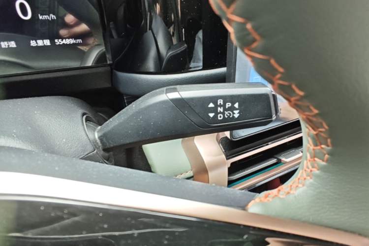 Used iCAR 03 2024 472km Four-Wheel Drive Long-Range Intelligent Advanced Version Gear Lever